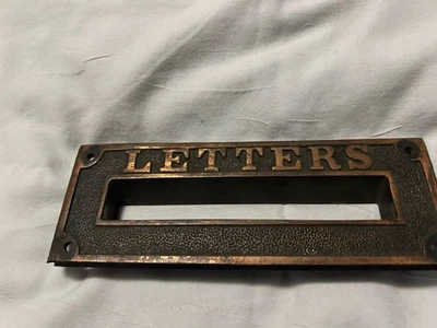 Marco de ranura para cartas de correo antiguo/vintage latón fundido/bronce Foto 1 de 2