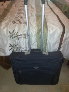 garment bag - Picture 1 of 4