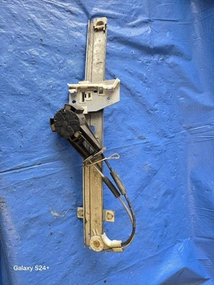 86 87 MAZDA B-2000 L. FRT WINDOW REGULATOR 72826 - Image 1 of 2