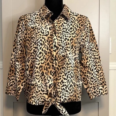 Blusa Chico’s No Iron para mujer talla 1 (M) estampado de leopardo manga 3/4 con corbata en la cintura nueva con etiquetas Foto 1 de 4