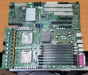 DELL FOXCONN L S-36 CN-0RW199-13740-87R-00AD SERVER MOTHERBOARD - Afbeelding 1 van 6