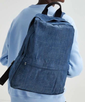 Urban Outfitters UO Denim Encerado Trasero - Nuevo con Etiquetas - $59 Foto 1 de 3