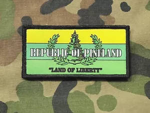 Republic of Pineland 2x4 Parche Táctico Fuerzas Especiales Robin Sage Resistance - Imagen 1 de 4