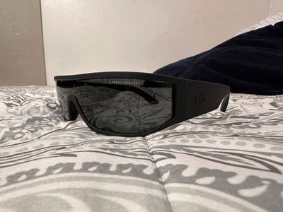 Armani Exchange Foto 1 de 2