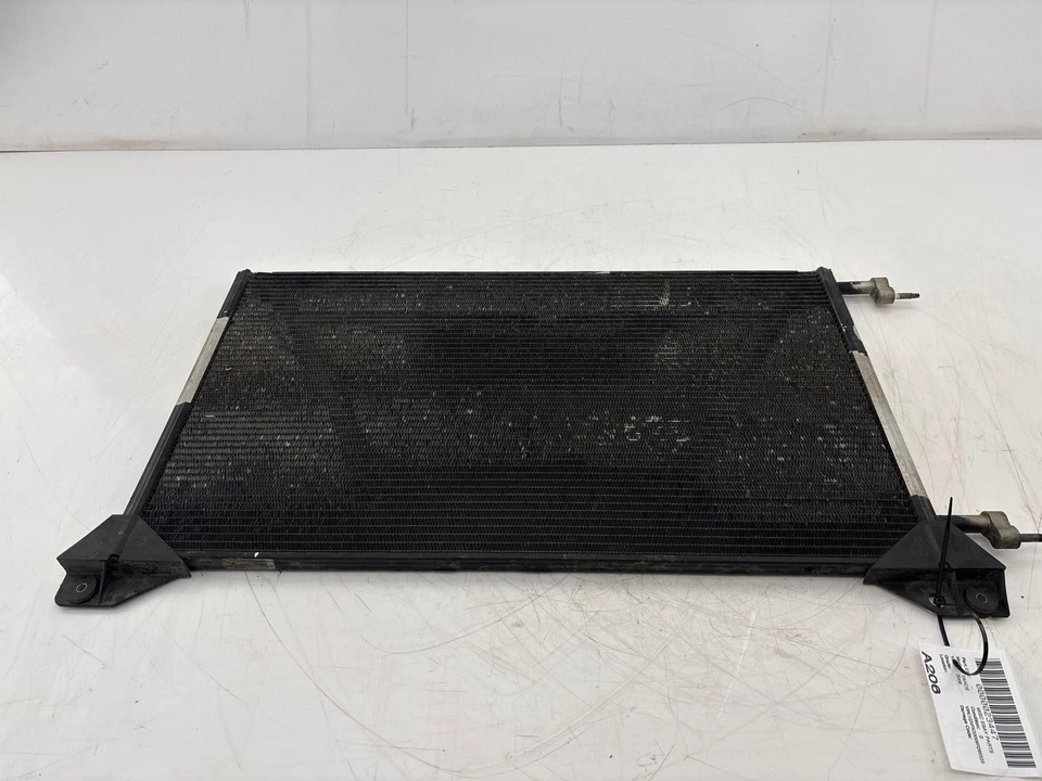 Chevrolet Tahoe 2000-2014 aire acondicionado condensador OEM Foto 1 de 4