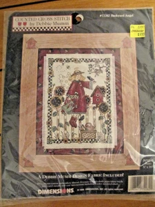 Kit de punto de cruz contado Dimensiones Debbie Mumm Backyard Angel #72282 - Imagen 1 de 6