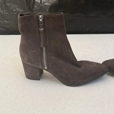 MICHAEL KORS Dawson Gris Punta Punta Punta Tobillo Tacón Bloque Marrón Gamuza Botín Talla 7 Foto 1 de 4