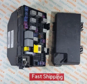 2012 Dodge Nitro Jeep Liberty TIPM Fuse Box 04692331AD *Broken Clip* - Picture 1 of 4