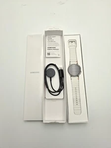 Samsung Galaxy Watch 7 40mm WiFi/Bluetooth Aluminum Smartwatch BRAND - Photo 1 sur 3