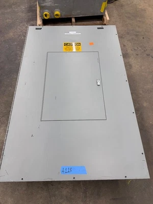 ПАНЕЛЬ ГЛАВНОГО ВЫКЛЮЧАТЕЛЯ SIEMENS 600A 480/277 В 3 ФАЗЫ 4 Вт 208/120 В 500 А 400 А A115 - Изображение 1 из 2