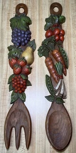 Vintage Syroco Fruit & Vegetable Fork & Spoon Wall Retro Decor ๐ฅ ๐ฅ๐๐ซ๐๐ซ - Picture 1 of 13