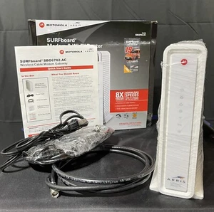Modem ARRIS Surfboard & Wi-Fi Router AC 1800M - Picture 1 of 8