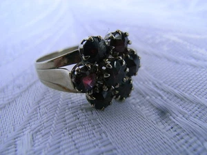 ANILLO CON PIEDRAS GRANATE BOHEMIAS ORO 333-ER - Imagen 1 de 4