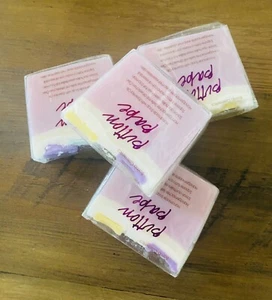 ❤️Handgemachte Seife ✅bombcosmetics 100g Seife ✅Button Babe✅ 1 Stück. - Bild 1 von 7