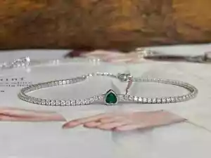 Real 10K White Gold 1.75Ct Lab-Grown Diamond & Emerald Heart Tennis Bracelet 7" - Picture 1 of 7