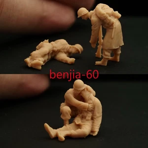 1/72/48 WW II US "Medical Soldiers Treat Wounded Patients" 4man Model 3D Printed - Picture 1 of 5