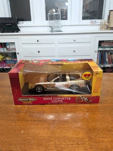 ERTL 1:18 American Muscle 2003 Corvette Coupe Gold Chrome 50th Anniversary Coll - Picture 1 of 9