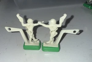 FIGURAS DE MARISCAL DE CAMPO JUGADOR DE FÚTBOL AMERICANO ELÉCTRICO TUDOR NFL X2, sin pintar años 70 - Imagen 1 de 6