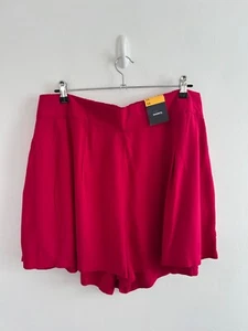 Marks & Spencer Shorts Women's Pink Flippy With Pockets Elastic Waist - 24 BNWT - Picture 1 of 9