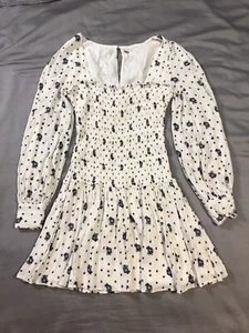 Free People Kleid Damen mittel weiß blau Blumen Langarm gerafft - Bild 1 von 13