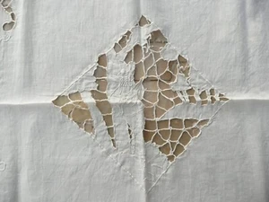 broderies ancienne faite main TROUBADOUR en RICHELIEU - Imagen 1 de 5