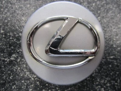 Tapa central OEM 2014-2017 Lexus CT200 CT200H 2-3/16" 56 mm 42603-76010 - uno/1 Foto 1 de 4