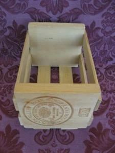 Napa Valley 17-CD Wooden Case - Very Nice! - Picture 1 of 2