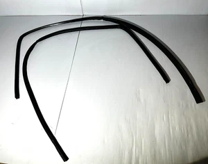 1986-1991 MAZDA RX7 FC OEM COUPE DOOR WEATHERSTRIPPING - Picture 1 of 5