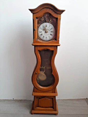 Vintage french electric clock. 1970s France. Original . Good work F Cover