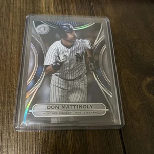 2025 Topps Tribute Don Mattingly Yankees #3 Base - Picture 1 of 2