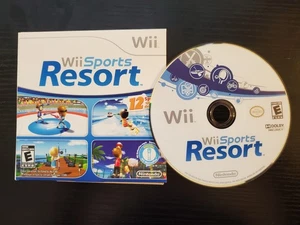 VERY NICE!!! Wii Sports Resort (Nintendo Wii, 2009) DISK + PAPER CASE - Picture 1 of 1