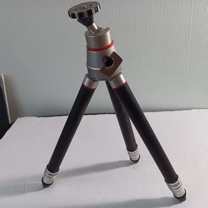 Treppiede per fotocamera Bilora Biloret modello 2037 con gambe telescopiche - Foto 1 di 7