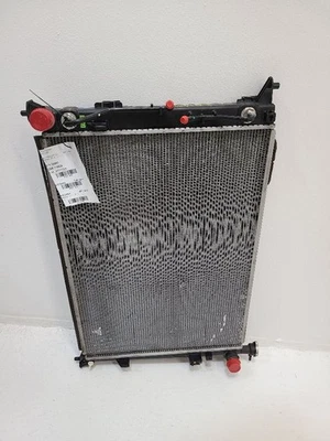 2016 2017 2018 KIA SORENTO  Radiator  - Изображение 1 из 4