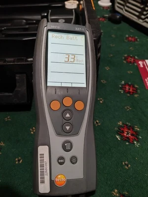 Testo 327-1 Flue Gas Analyser Kit with Charger and Printer - Image 1 of 4