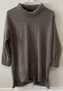 TAHARI Women’s 100% Cashmere Sweater Small S Pure Luxe Soft Knit Pullover - Picture 1 of 3