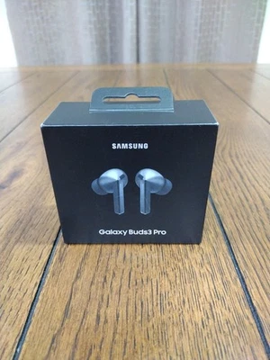 Samsung Galaxy Buds3 Pro SM-R630 True Wireless Bluetooth Earbuds (Excellent!!) - Image 1 of 4