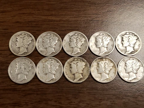 Lot Of 10 Silver Mercury Dimes All Different Dates Or Mints 1916-1945 PDS Cover