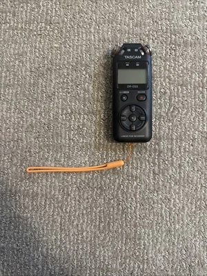 TASCAM DR05X Stereo Handheld Digital Recorder with USB - Image 1 of 2