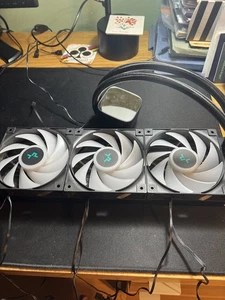 DeepCool lS720 SE Liquid Cooler (AIO) 360mm, Black - Picture 1 of 5