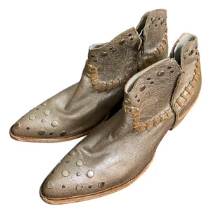 Old Gringo Western Leather Ankle Boots Almond Toes with Studded Accents Sz 10 B - Picture 1 of 9