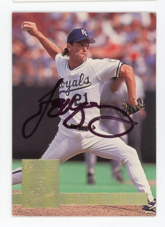 SIGNED BASEBALL CARD AUTO KANSAS CITY ROYALS 1994 DONRUSS JEFF MONTGOMERY #82 - Image 1 of 1