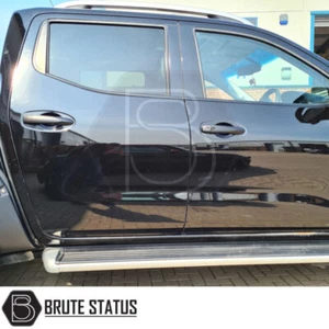 Mercedes X-Class 2017-2020 Door Handle Covers Matt Black Keyless - Afbeelding 1 van 11