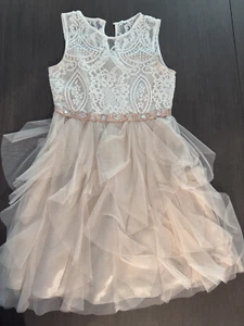 Rare Edition Social girl dress - Picture 1 of 3