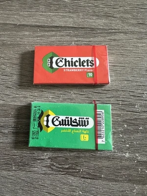 Chiclets Chewing Gum 2 Pack Strawberry&Spearmint لبان تشكلتس فراولة و نعناع - Image 1 of 4