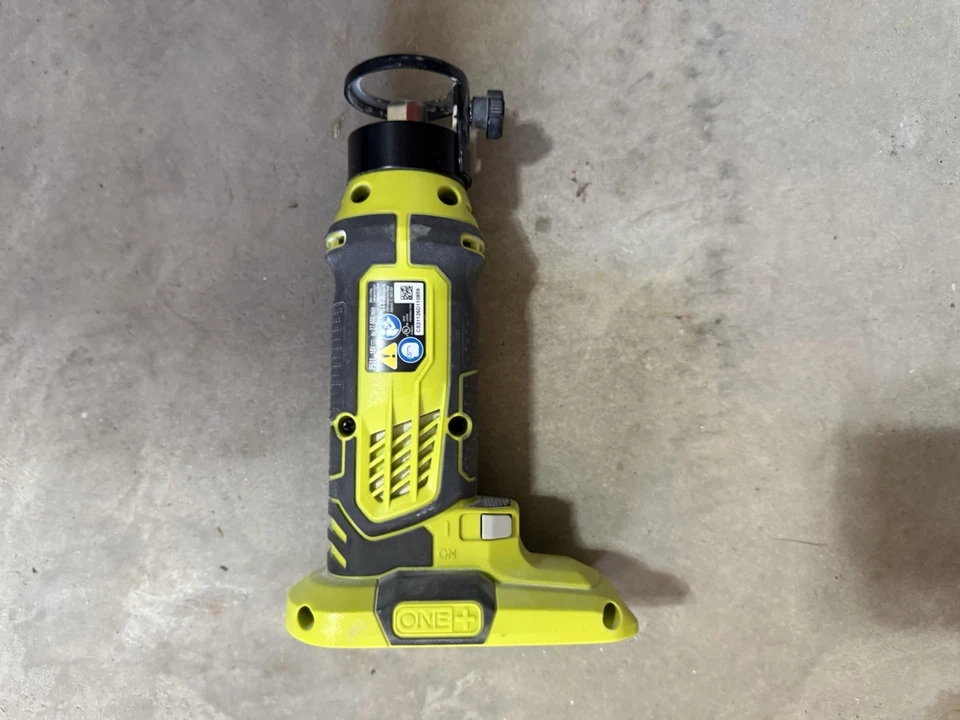 Cortador rotativo Ryobi P531 - 18 V serra de uma velocidade (somente ferramenta) - Imagem 1 de 1