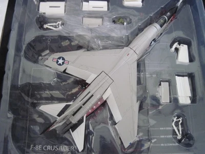 Century Wings F-8 Crusader US Marines Flaps Down 001645 REDUCED PRICE! - Image 1 of 3