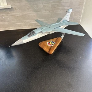 Grumman EF-111 Rabe Flugzeug Tisch Holz Modell Large ScaleCraft - Bild 1 von 7