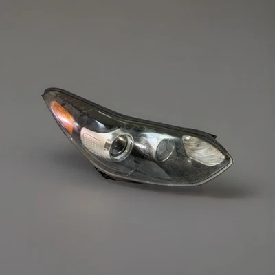 2017-2022 KIA SPORTAGE HALOGEN W/ LED DRL RH PASSENGER-SIDE OEM HEADLIGHT - Image 1 of 4