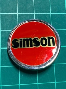 Simson Motocicleta Vintage Metal Logo Insignia Pin Botón Hecho en Gran Bretaña - Imagen 1 de 7