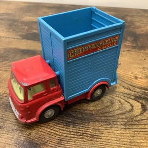 Vintage Corgi Bedford Tractor Unit Chipperfields Circus Giraffe Carrier - Picture 1 of 6
